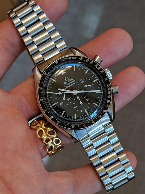 is omega making speedmaster pros.